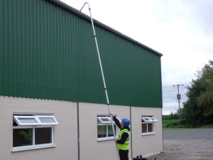 Commercial gutter cleaning